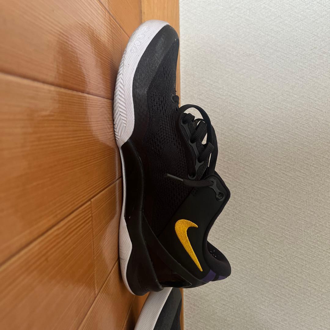 Kobe バスケットボールシューズ ブラック/イエロー(箱無し)