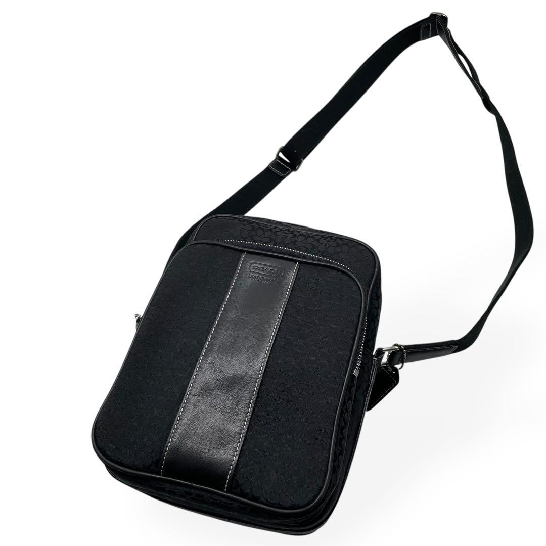 極美品　COACH コーチ　ショルダーバッグ　ミニシグネチャー　男女兼用　黒