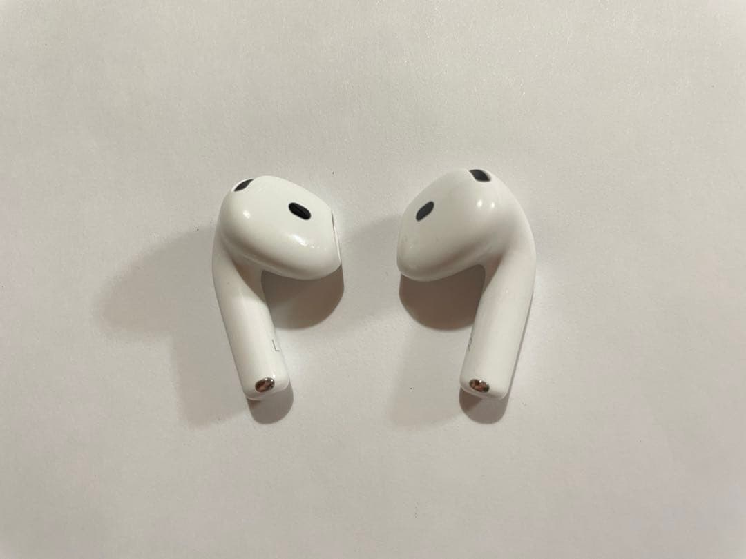 AirPods4 ノイズキャンセリング機能なし(箱付き)