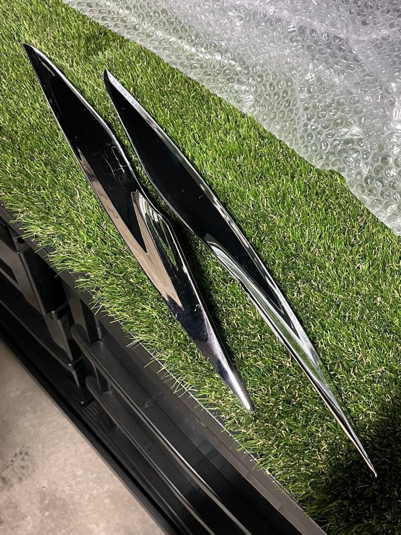 ひ*き様 50プリウス前期ガーニッシュ