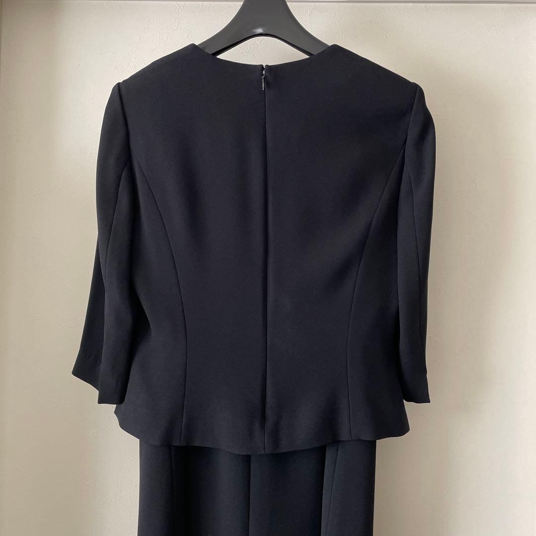 ★高級礼服★ニナリッチブラックフォーマル