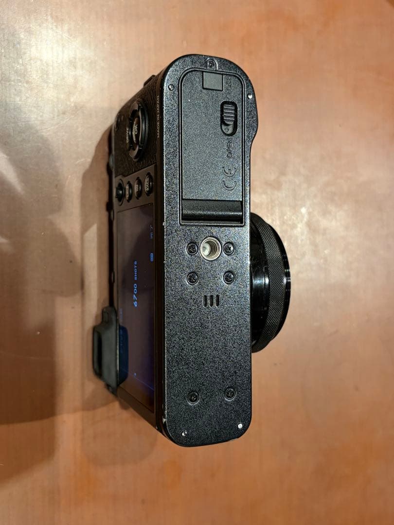 デジタルカメラ FUJIFILM X100f