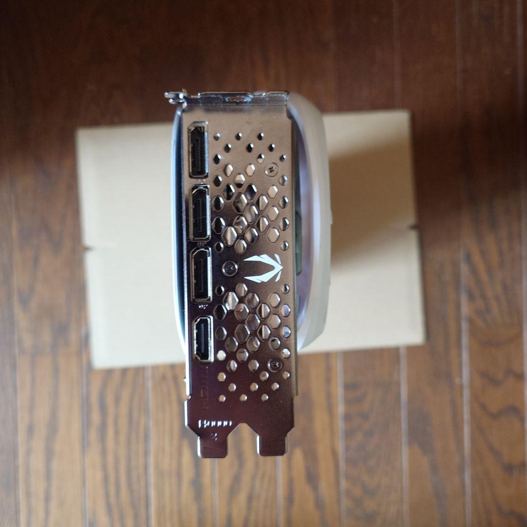 ZOTAC GEFORCE RTX 4080 SUPER ホワイト