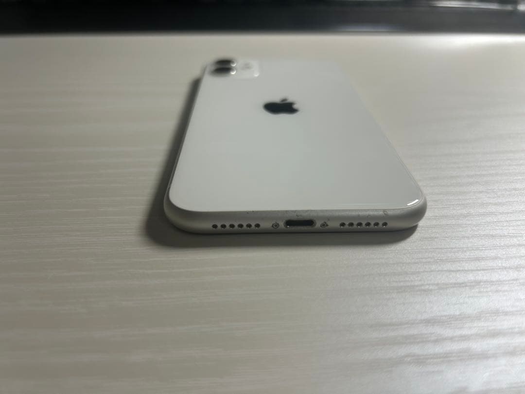 Apple iPhone 11 ホワイト 本体 128GB SIMフリー