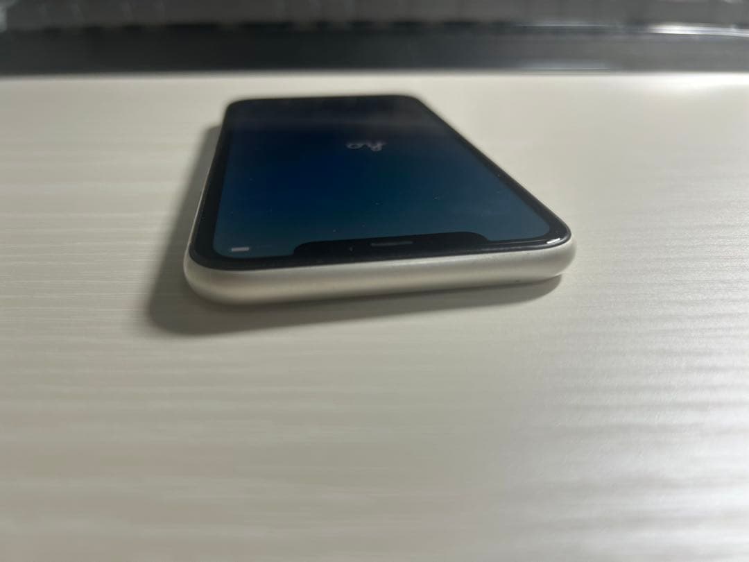 Apple iPhone 11 ホワイト 本体 128GB SIMフリー