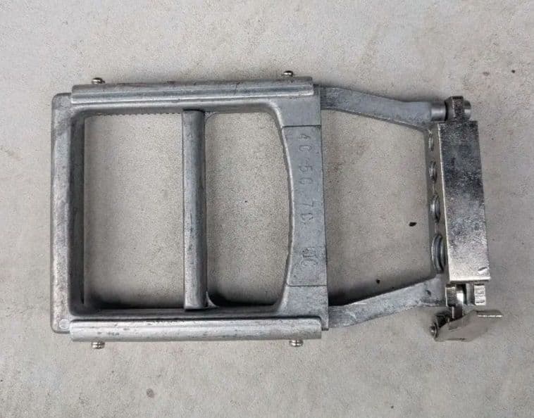 ケーブル挿入工具　スリーブ挿入工具