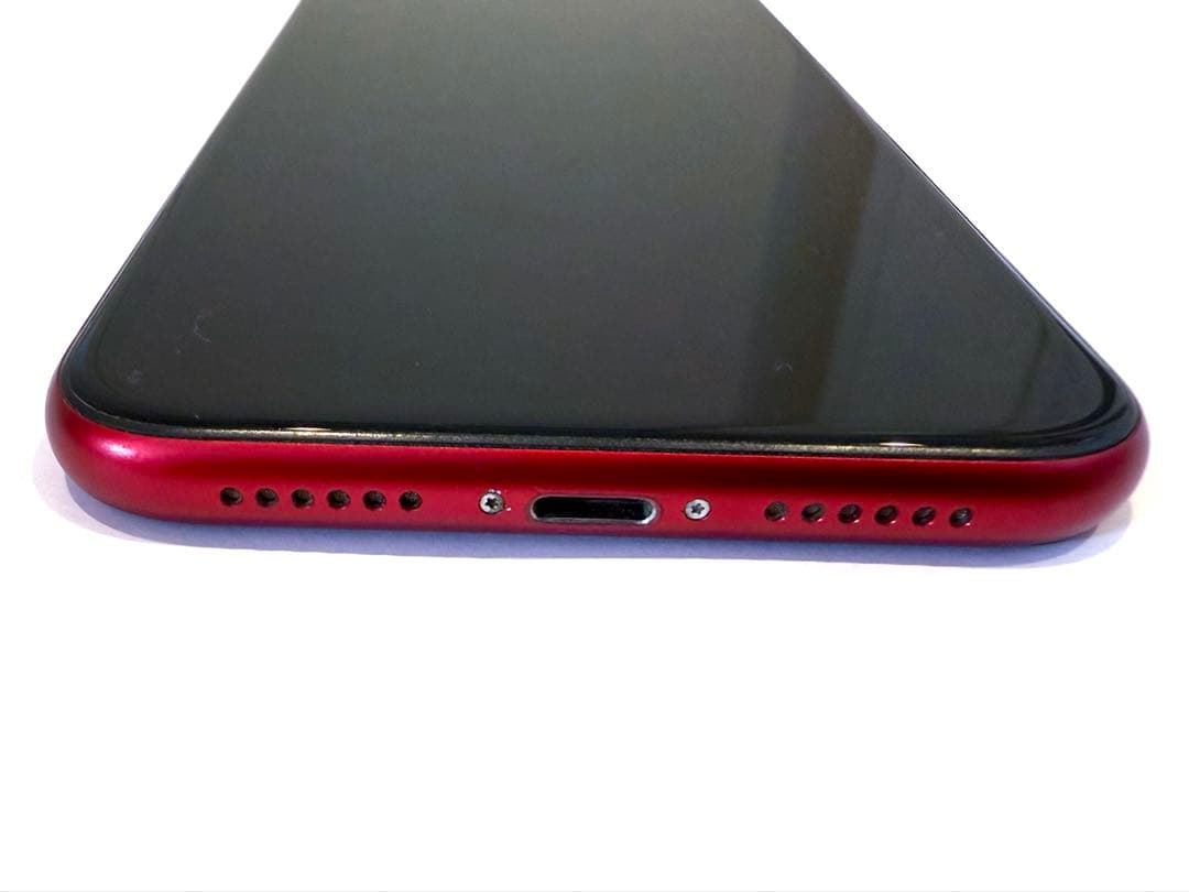 【美品】iPhone11 本体 レッド SIMフリー