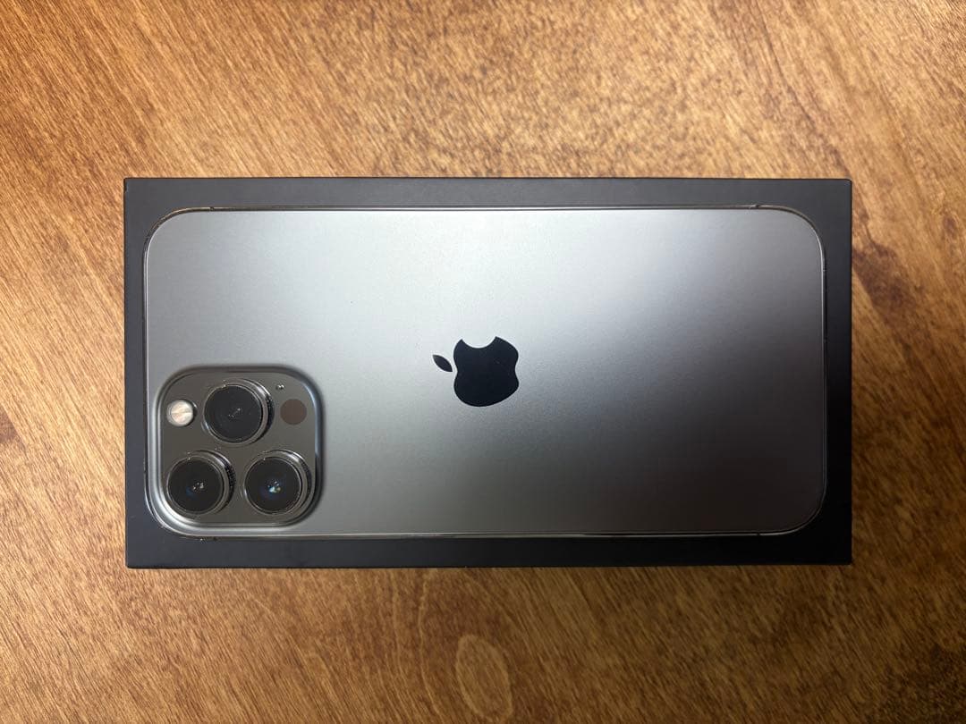 iPhone 13 Pro max (黒) 128GB