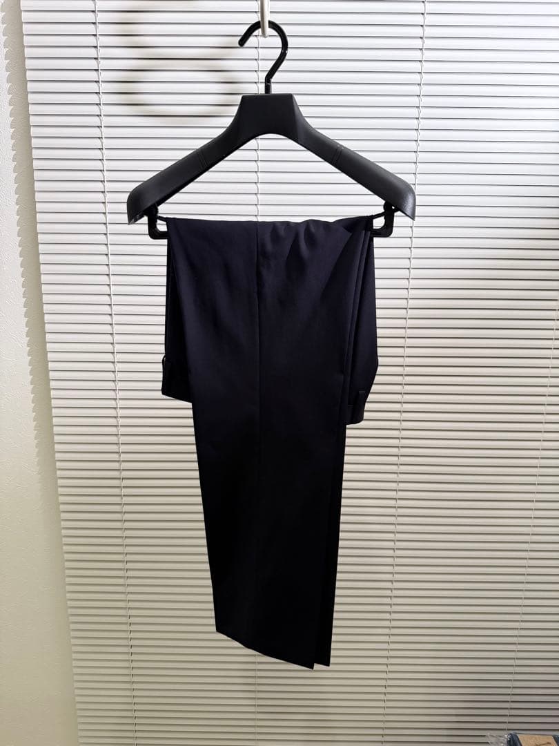 TOMORROWLAND / HORIZON TWILL 2Bボタンスーツ