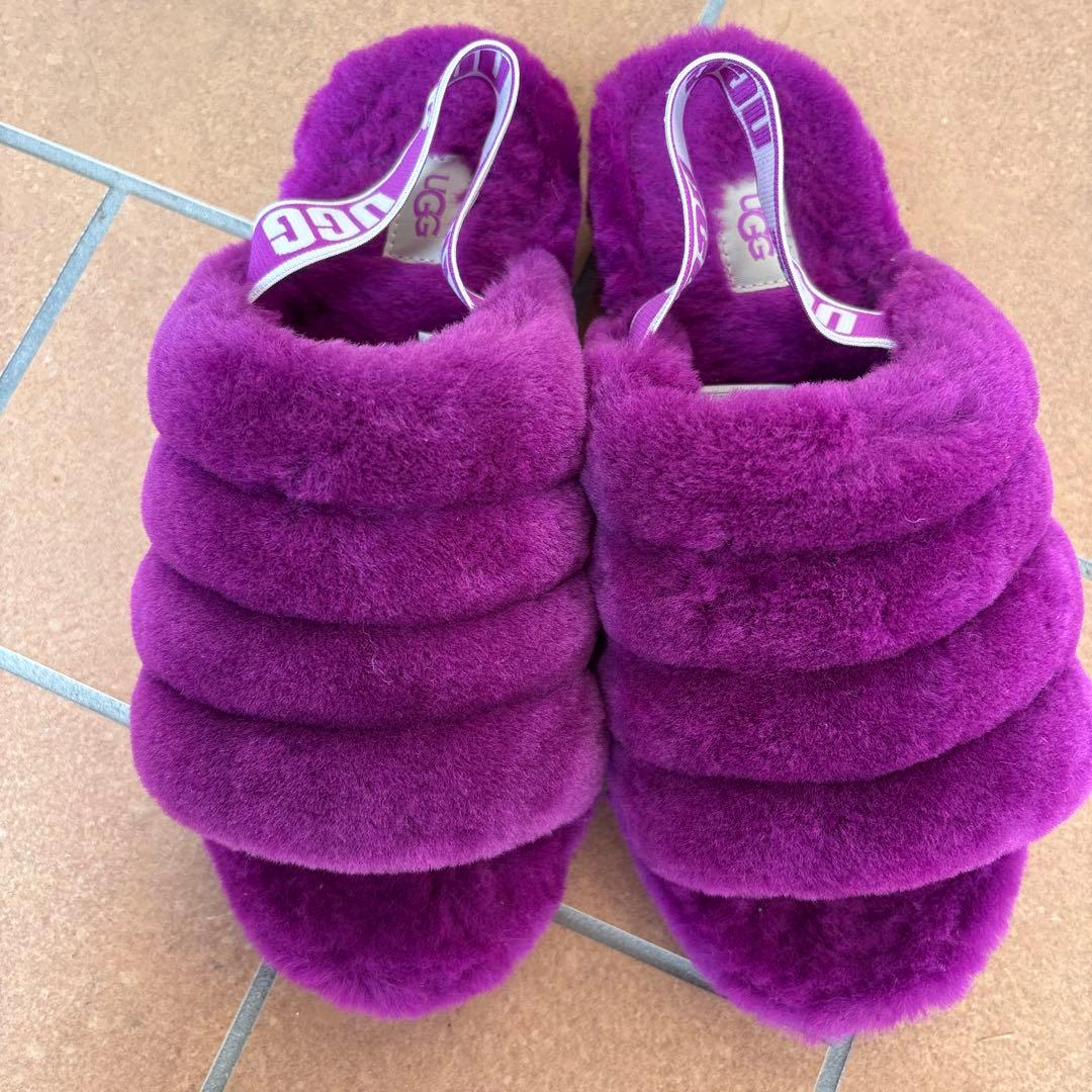 UGG パープル サンダル 39サイズ