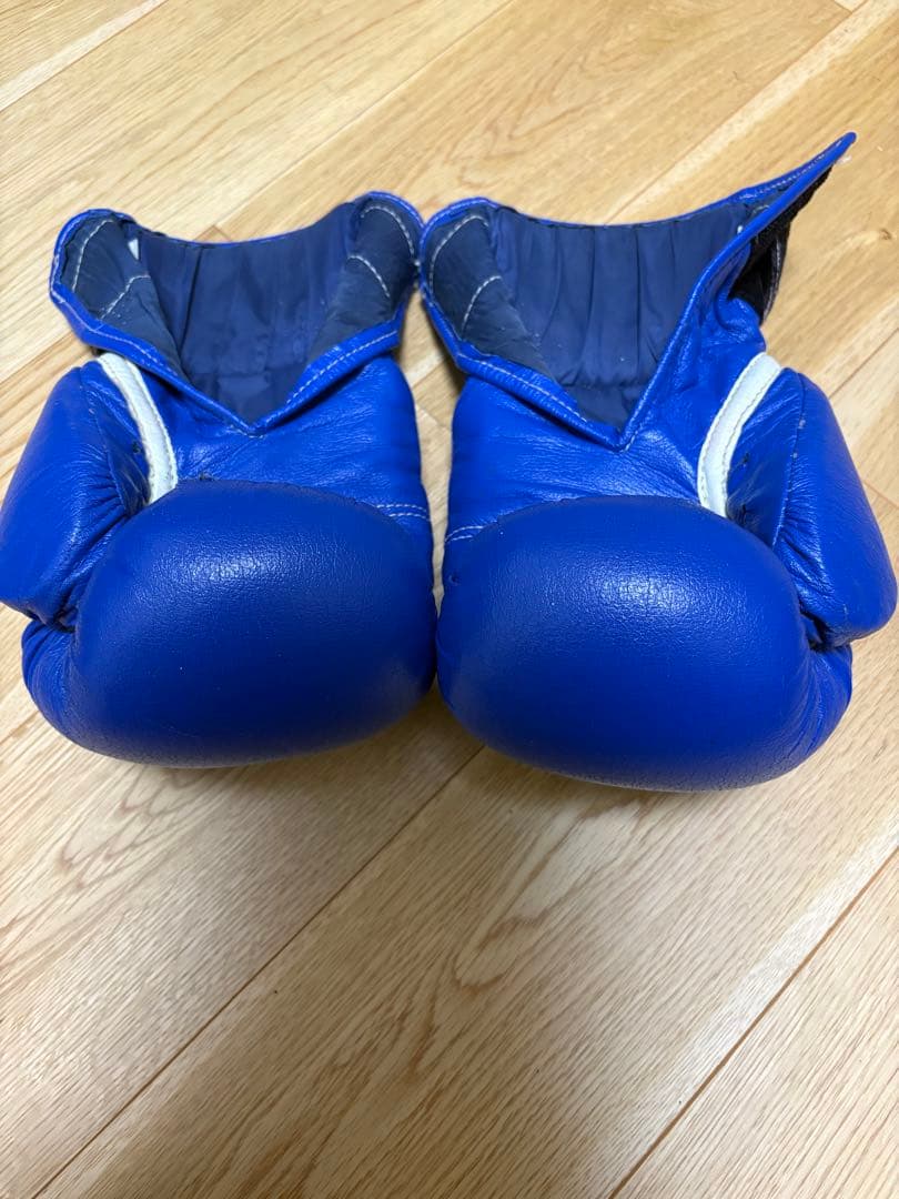 Winning ボクシンググローブ 12 oz 青
