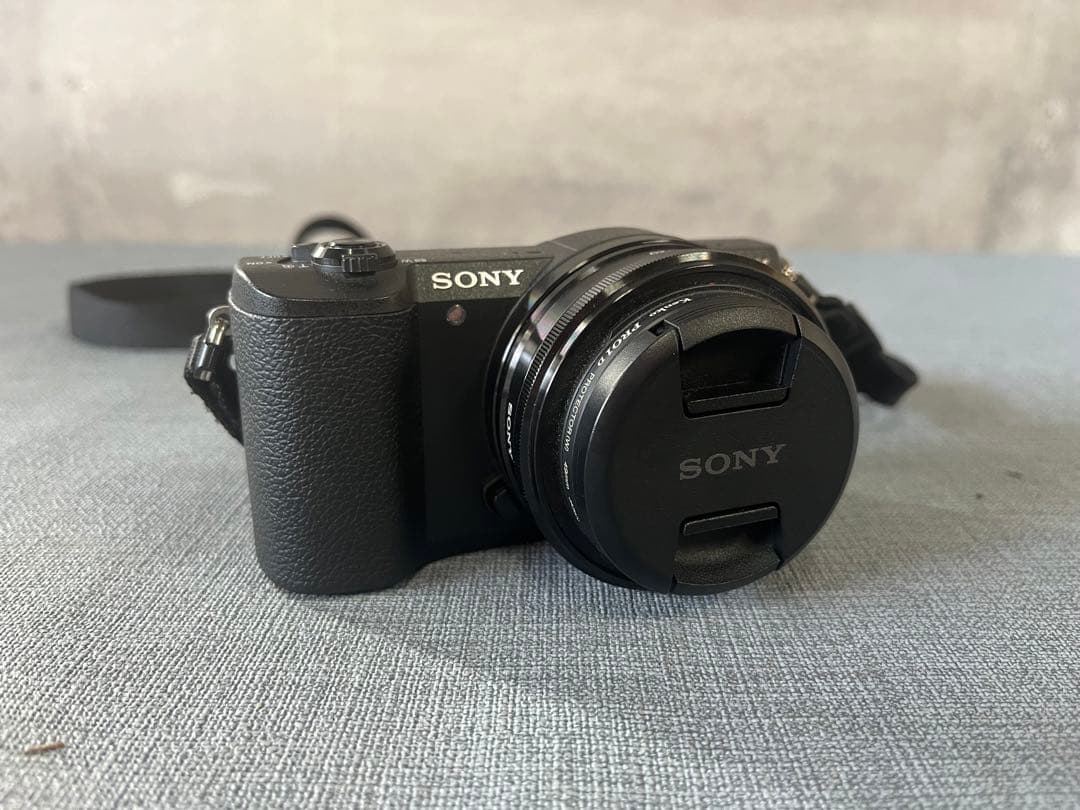 ☆SONY α5100 コンパクトデジタルカメラ