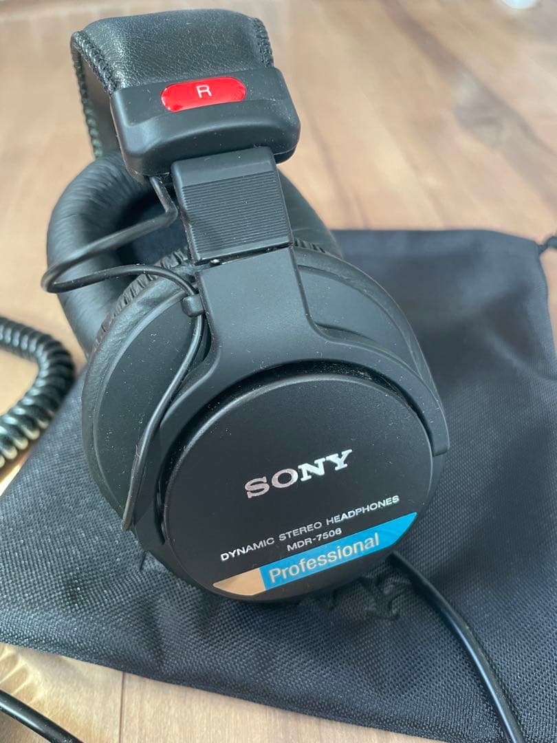 ソニー　MDR-7506 超美品