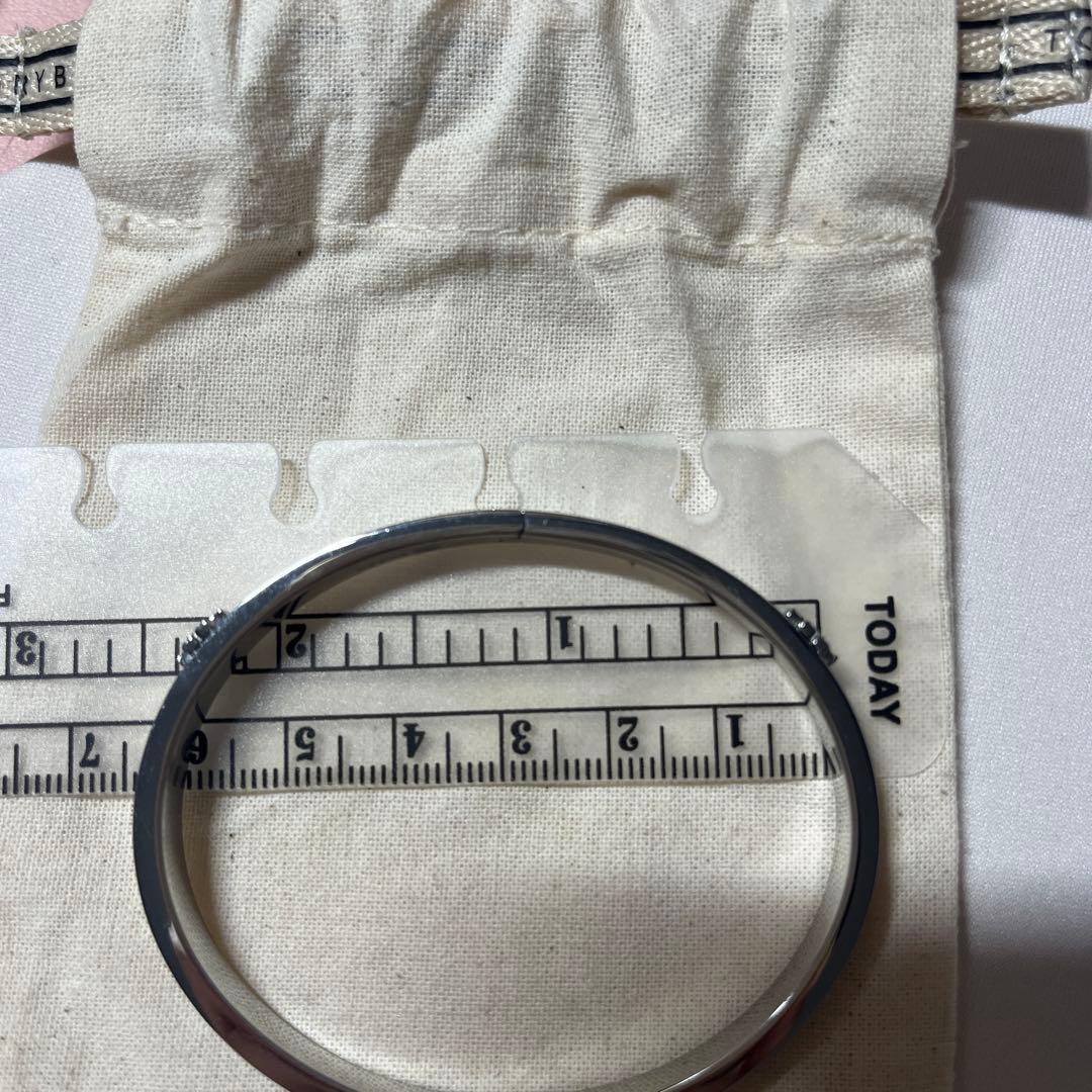 トリーバーチシルバーバングル