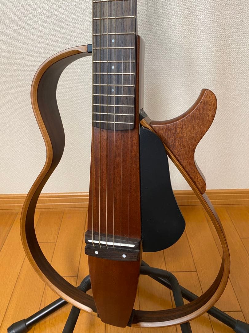 ヤマハ　サイレントギター　SLG200S NT