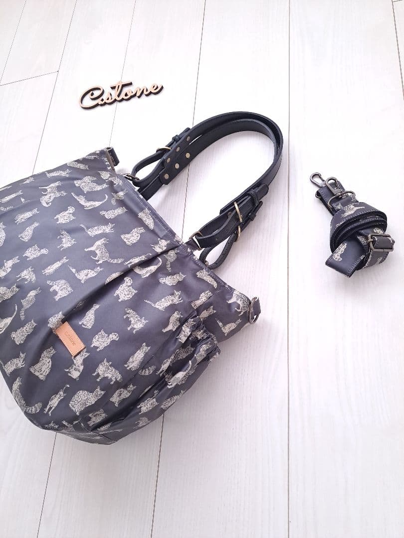 １点のみ♪　新春お買い得セット　共布ショルダー紐付　タック入通勤バッグ　ねこ柄