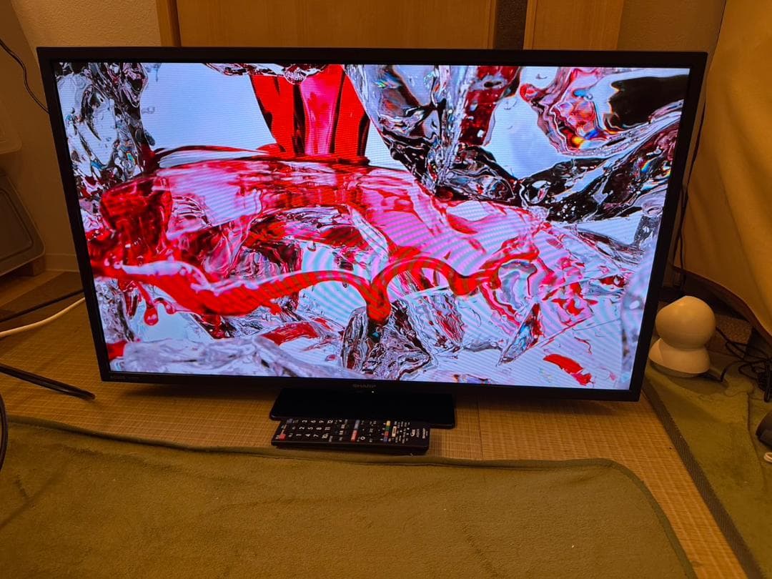 SHARP シャープ　32型　テレビ 2T-C32DE 2022年製　状態綺麗！