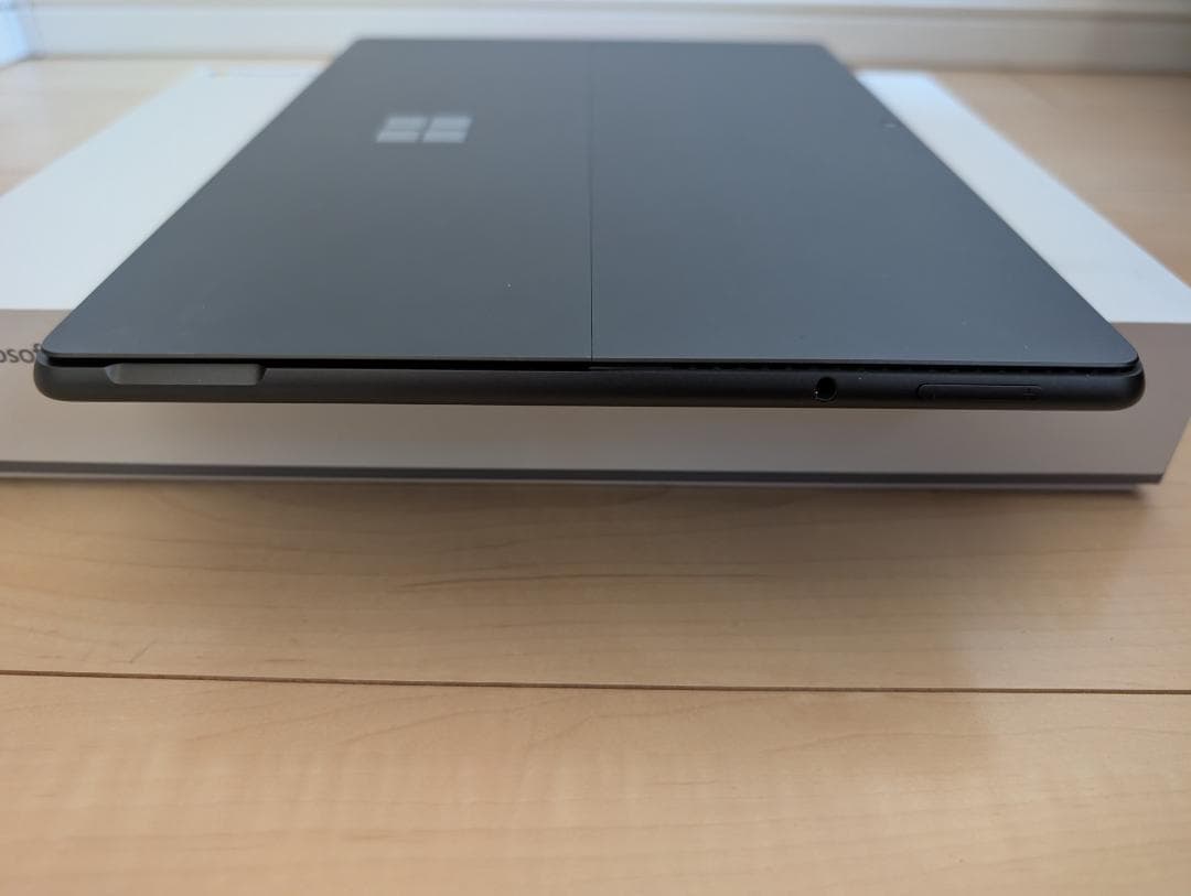 Microsoft SurfacePro8 ＆ スリムペン2付きキーボードカバー