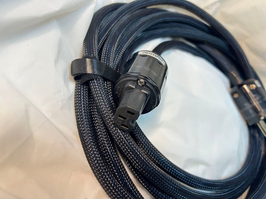 OYAIDE オヤイデ L/i50 HBE 4.8m 電源ケーブル