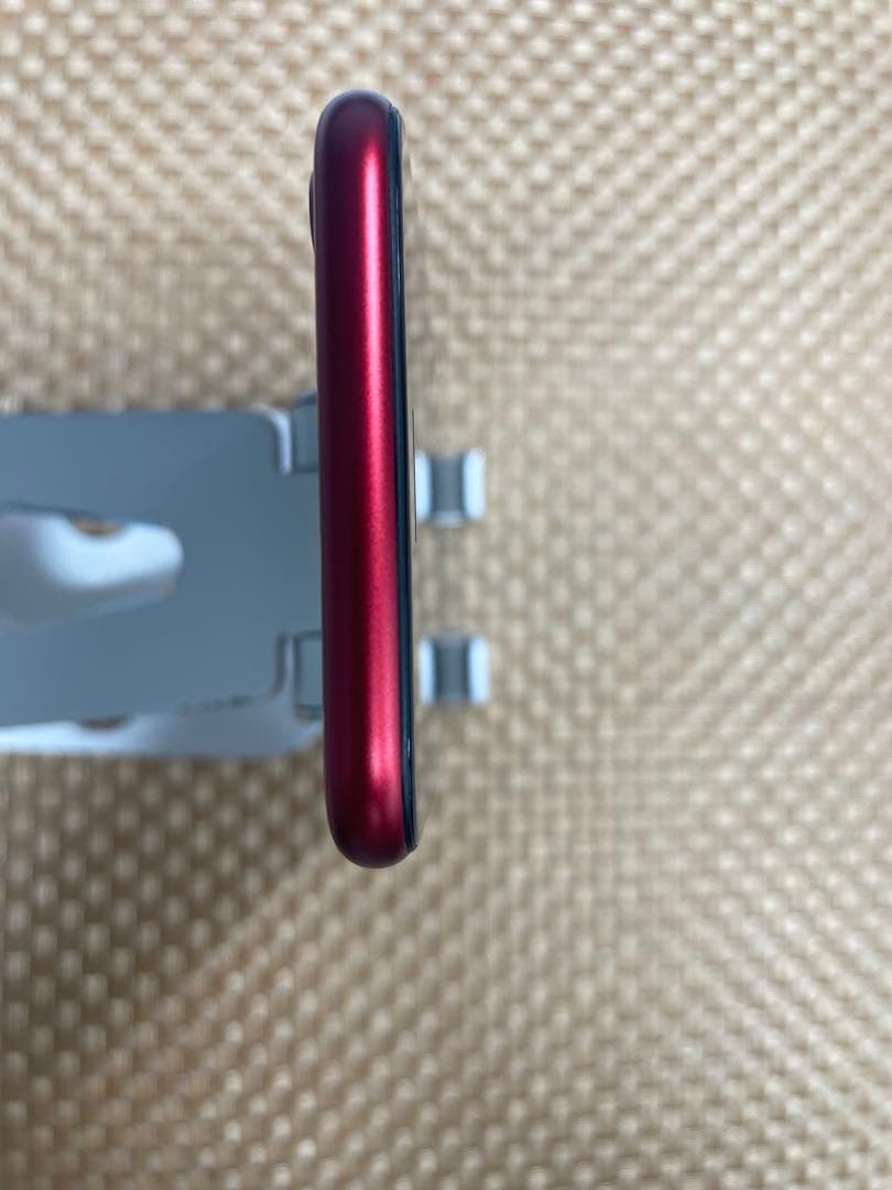 iPhone SE 第3世代 64 GB レッドSIMフリー【2111】