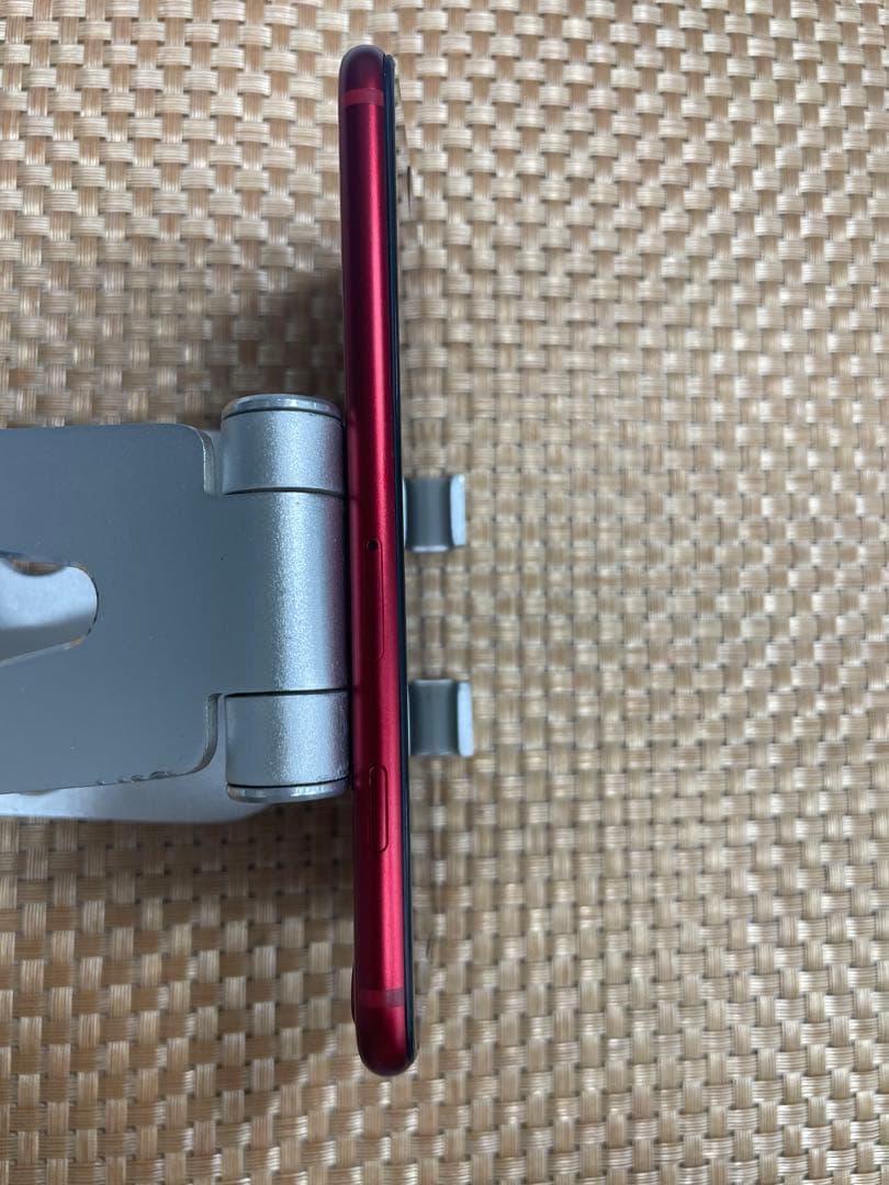 iPhone SE 第3世代 64 GB レッドSIMフリー【2111】