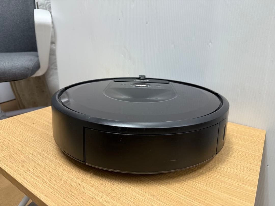 ロボット掃除機 Roomba（ルンバ）i7＋ 純正品セット