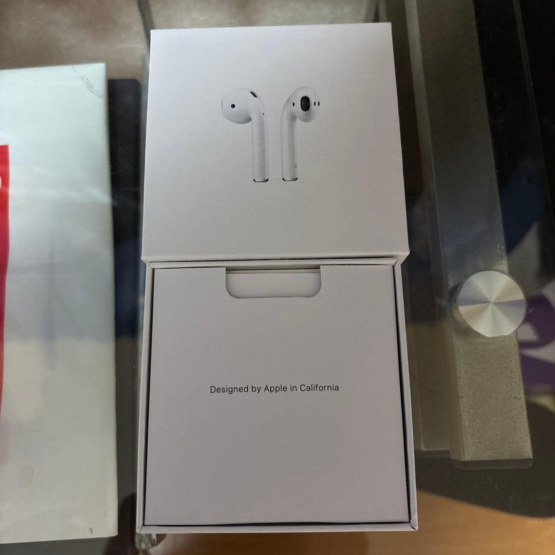 AirPods 世代2