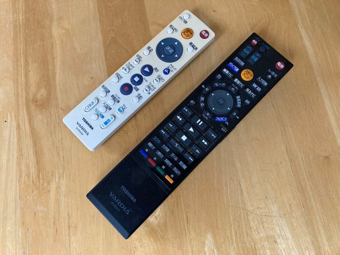 TOSHIBA/VARDIA RD-S304Kハイビジョンレコーダー【取説付き】