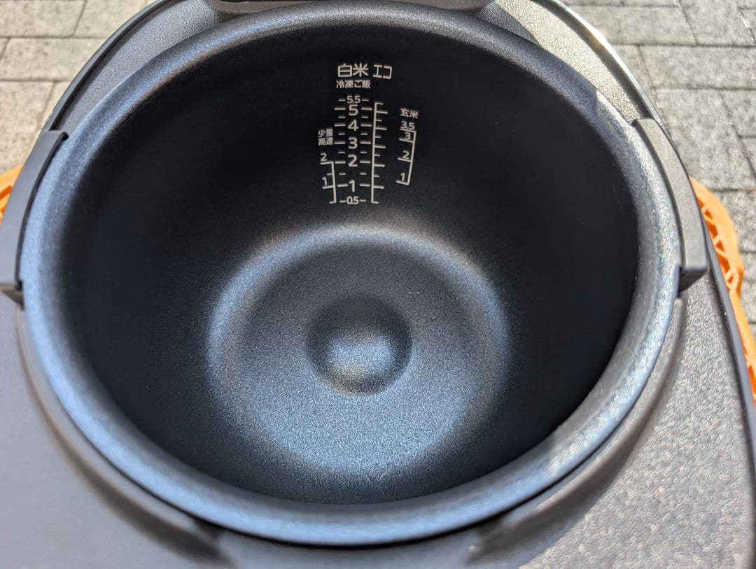 【週末特価】タイガー　IHジャー　5合炊き　2024　JPW−D100