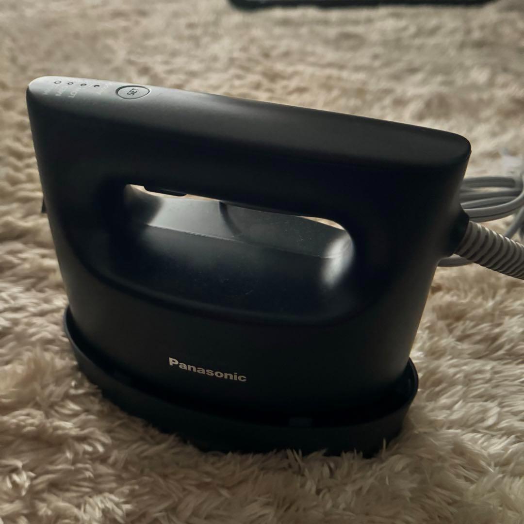 【美品】Panasonic NI-FS790 衣類 スチーマー グレー