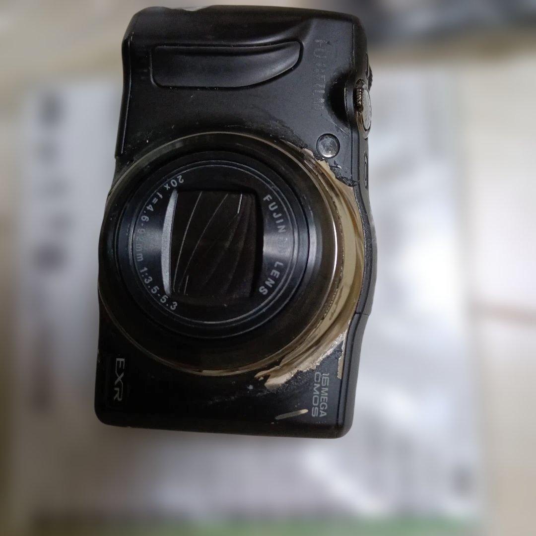 FUJIFILM Fine pix F800EXR ファインピクス　早い勝ち