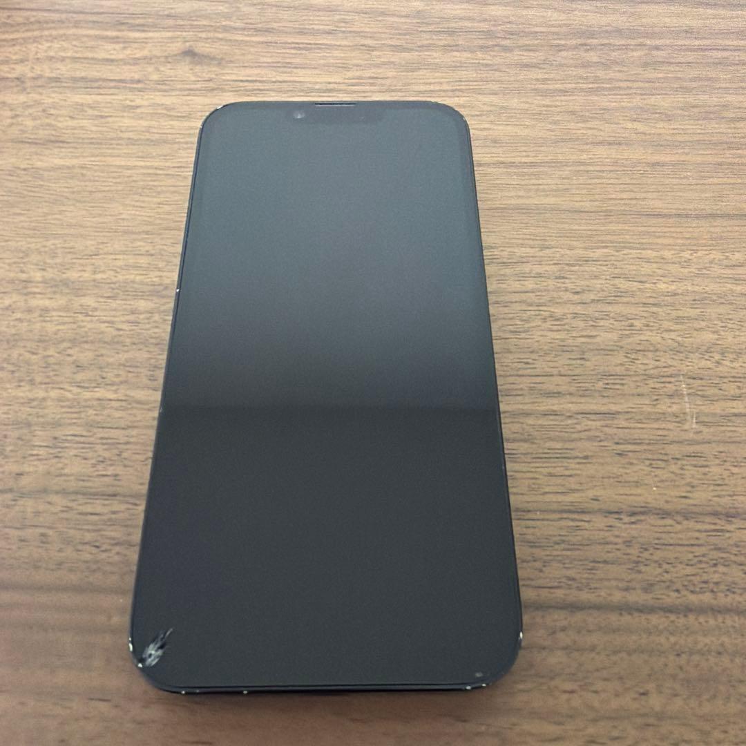 iPhone 16e 128gb ブラック 画面割れ