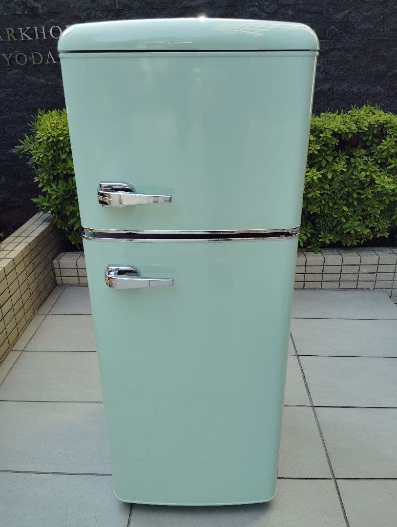 ⭐️2024年式 かわいい2枚扉冷凍冷蔵庫　東京都/神奈川県送料無料