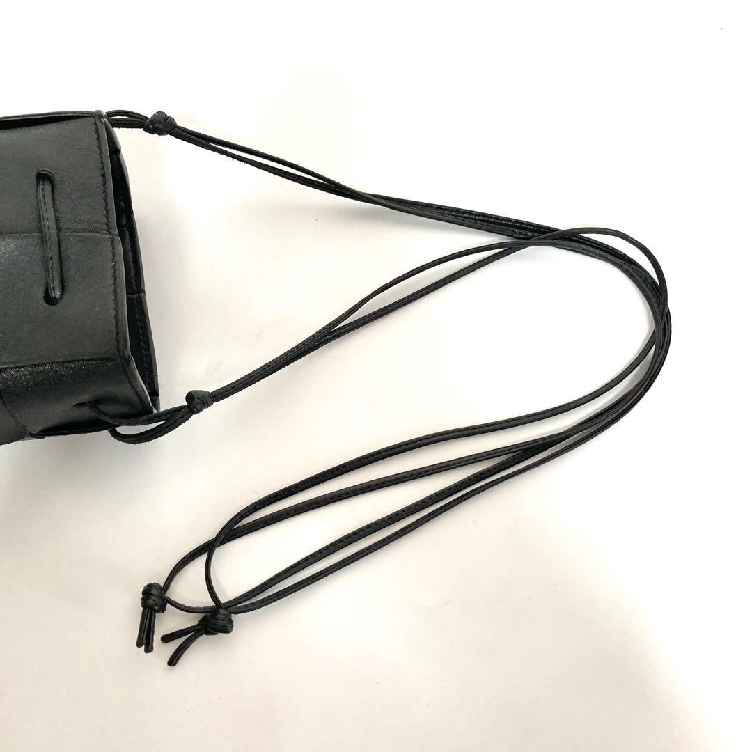 ボッテガヴェネタ ショルダーバッグ スモール カセット RFID搭載