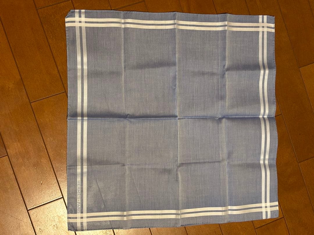 HERMES エルメス　ハンカチーフ 《エルメス・パリ》ブルー　未使用２枚