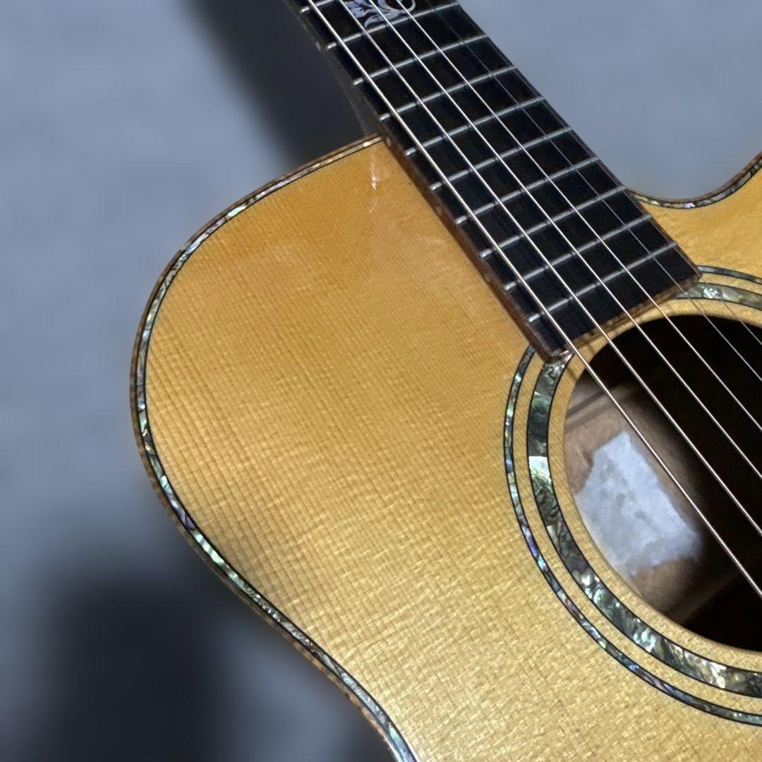 Morris SS-125Rアコースティックギター　ルシアーモデル