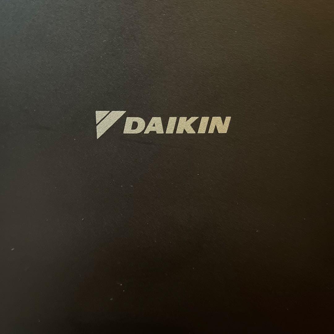 【超美品】DAIKINダイキン加湿空気清浄機床置型MCK70ZE2-T 31畳