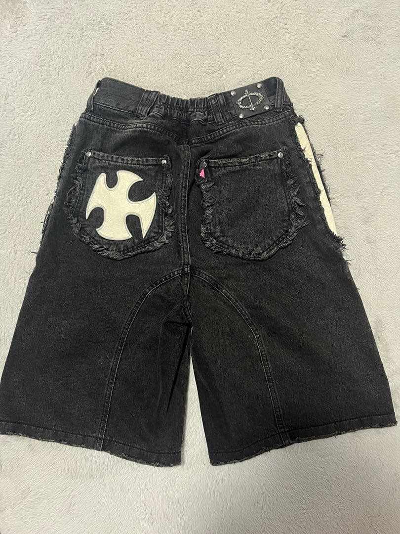 SKOOT UNDERWORLD JORTS/BLACK たかと、あおば着用