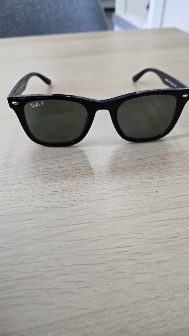 RayBan RB4391 サングラス　偏光ダークグリーン　rb4391d