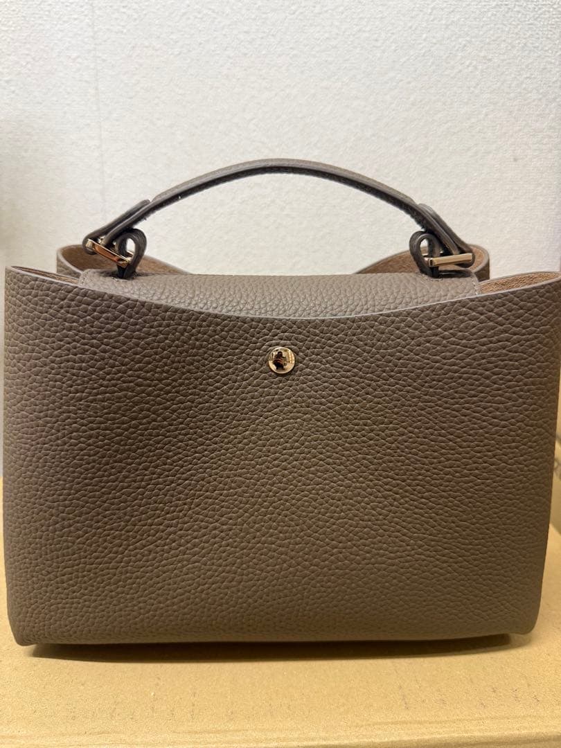 お値下げ！HAYNI ヘイニ　マロエ　ハンドバッグ ショルダーバッグ　トープ