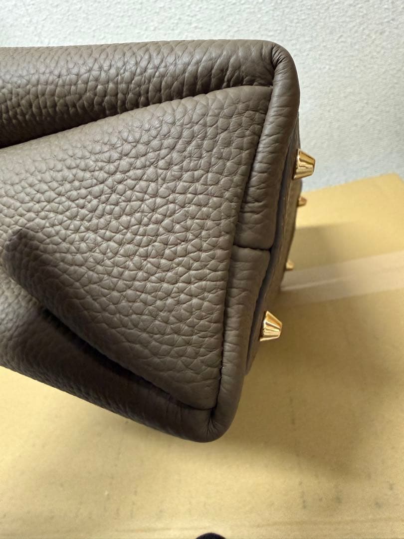 お値下げ！HAYNI ヘイニ　マロエ　ハンドバッグ ショルダーバッグ　トープ