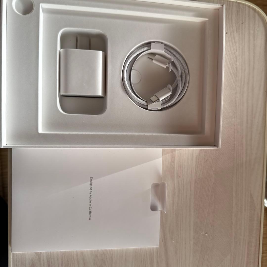 あ*ん様 iPad mini（A17Pro）wifiモデル 128GB