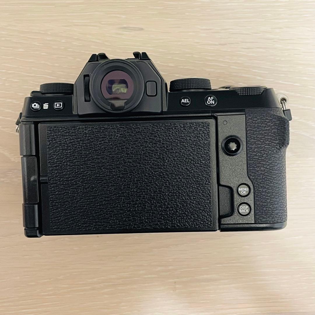 富士フイルム FUJIFILM X-S10 ダブルズームレンズキット