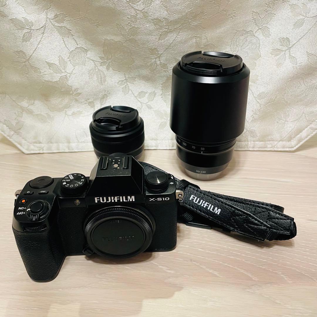 富士フイルム FUJIFILM X-S10 ダブルズームレンズキット