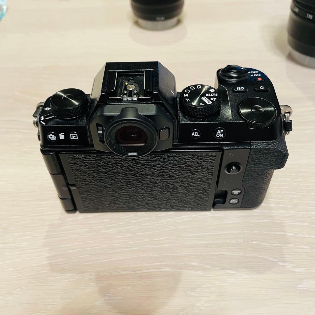 富士フイルム FUJIFILM X-S10 ダブルズームレンズキット