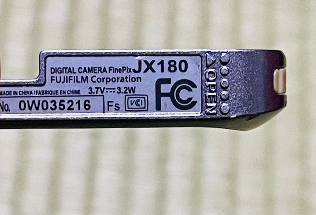 FUJIFILM 14メガピクセル JX180 動作未確認