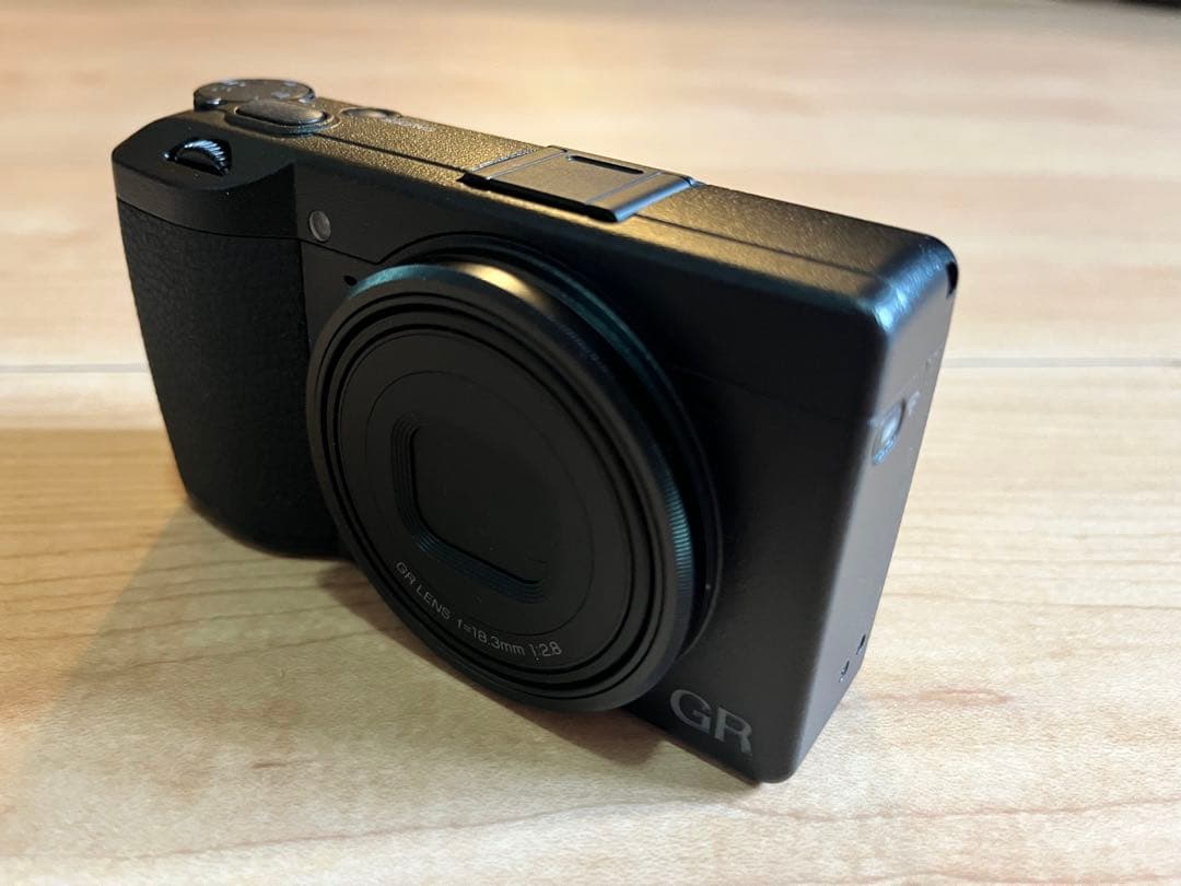 【未使用】RICOH リコー GR III コンパクトデジタルカメラ コンデジ