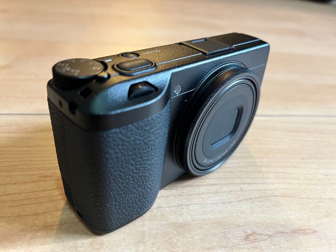 【未使用】RICOH リコー GR III コンパクトデジタルカメラ コンデジ