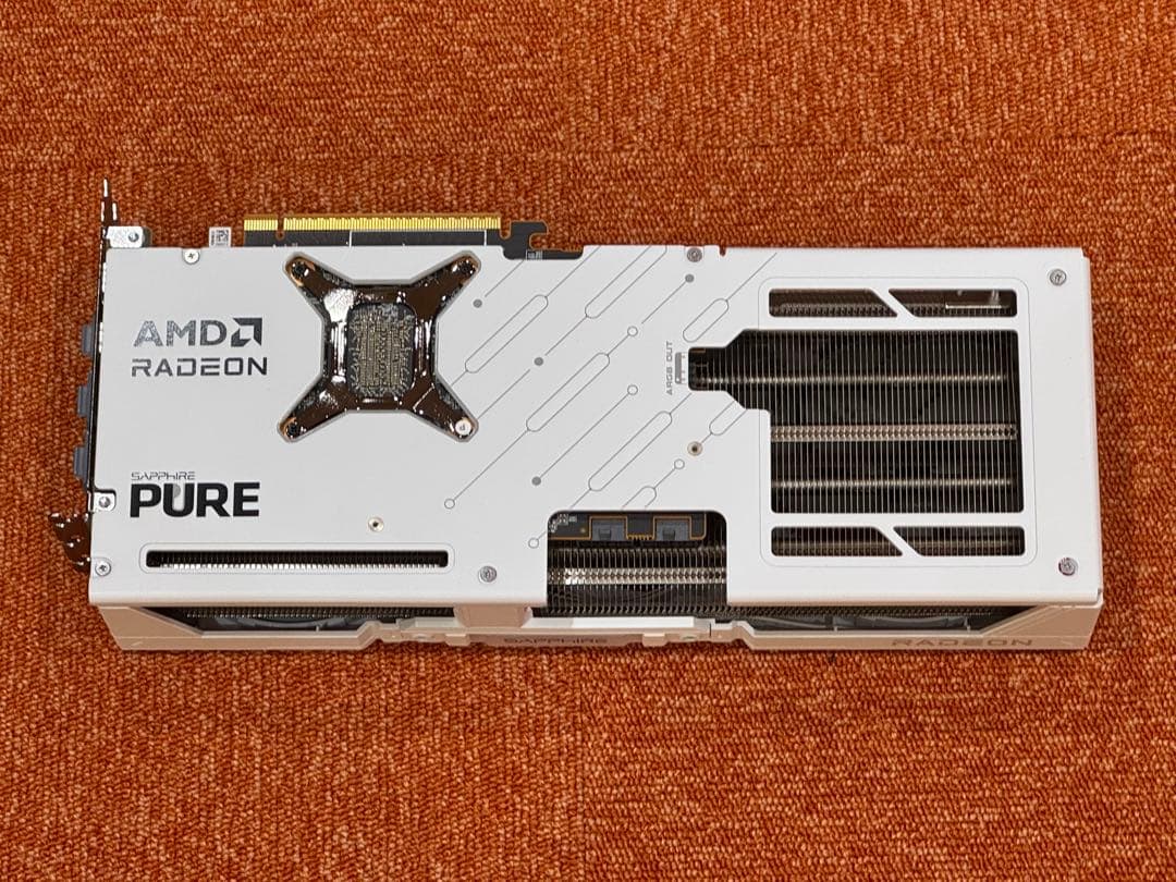 AMD Radeon RX 9070 XT PUREグラフィックボード