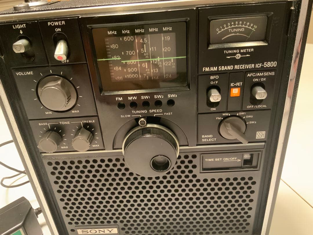 SONY スカイセンサー　ICF-5800 FM/AMラジオ　美品✨